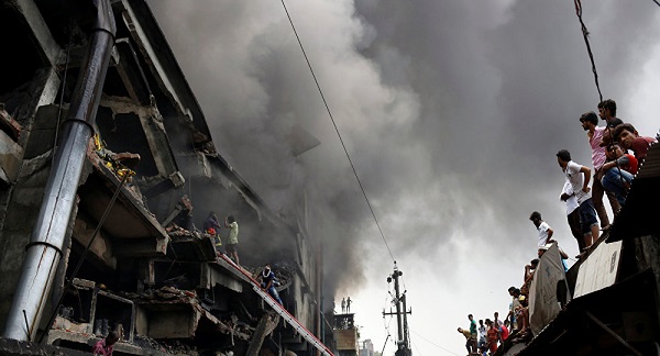 Число жертв взрыва на заводе в Бангладеш достигло 31 